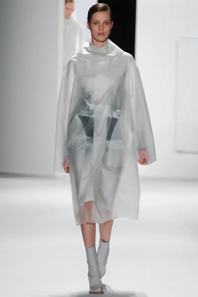 Look 2